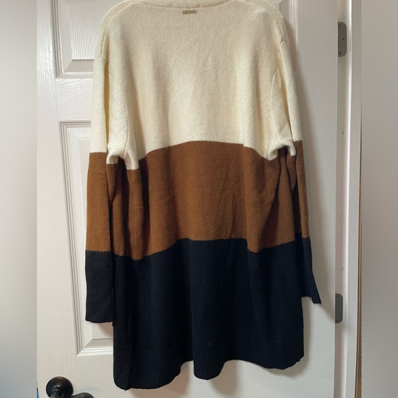 NWT: MICHAEL KORS - Color Block Cream/Black/Brown Cardigan Sweater Size XL - Picture 6 of 8